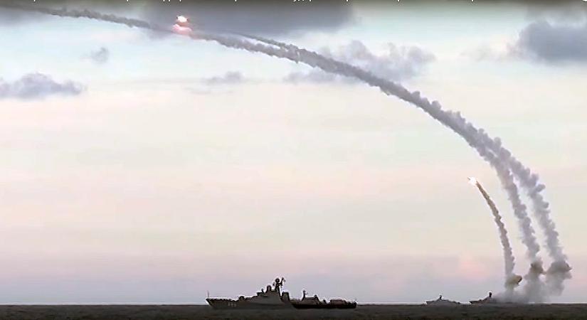 Precíziós rakétákat lőttek ki a Fekete-tengerről az oroszok