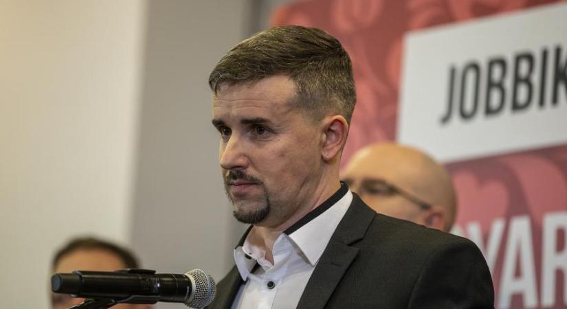 Felsült Jakab Péter, hiába nyomta fel a saját helyettesét a Jobbik etikai bizottságánál