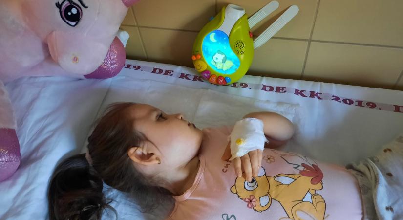 Jó hírek érkeztek a kislányról, akiért egész Debrecen aggódott