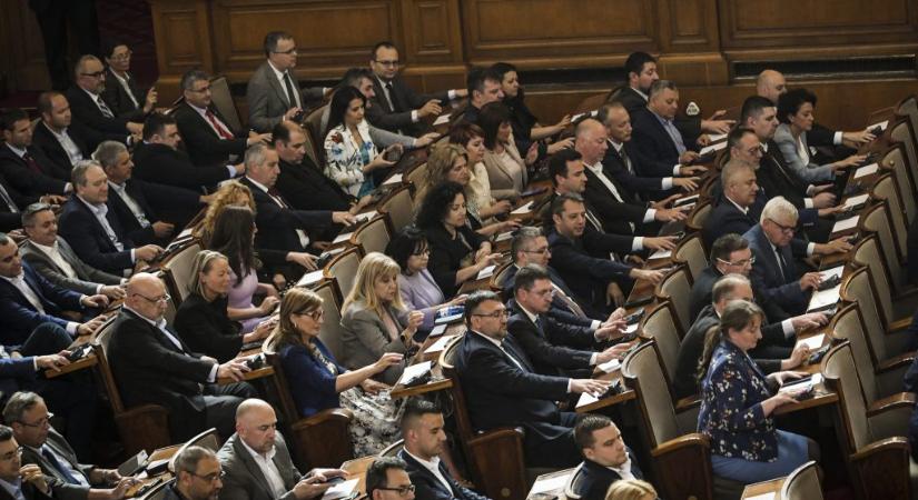 Bulgária visszavonja az Észak-Macedónia és Albánia EU-csatlakozását akadályozó vétót
