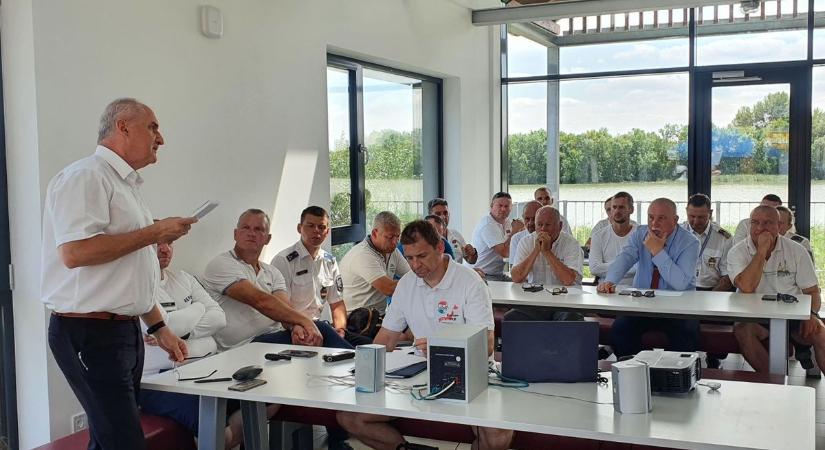 A Tisza-tó biztonságáról egyeztettek a térség rendőrei