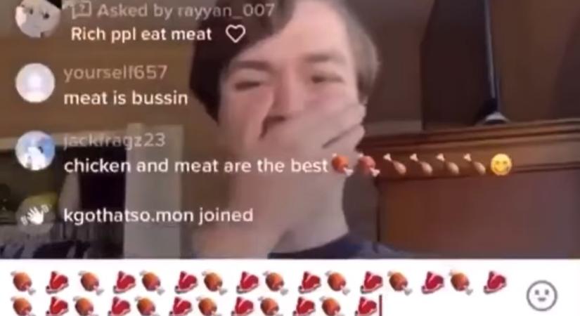 Egy fiatal vegán elsírta magát amiatt, mert a Facebook nem hajlandó eltávolítani a húst ábrázoló emojikat (videó)