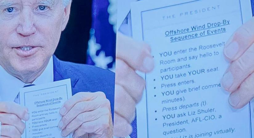 “Belépsz, köszönsz, leülsz” – ilyen Joe Biden súgókártyája a tárgyalások során