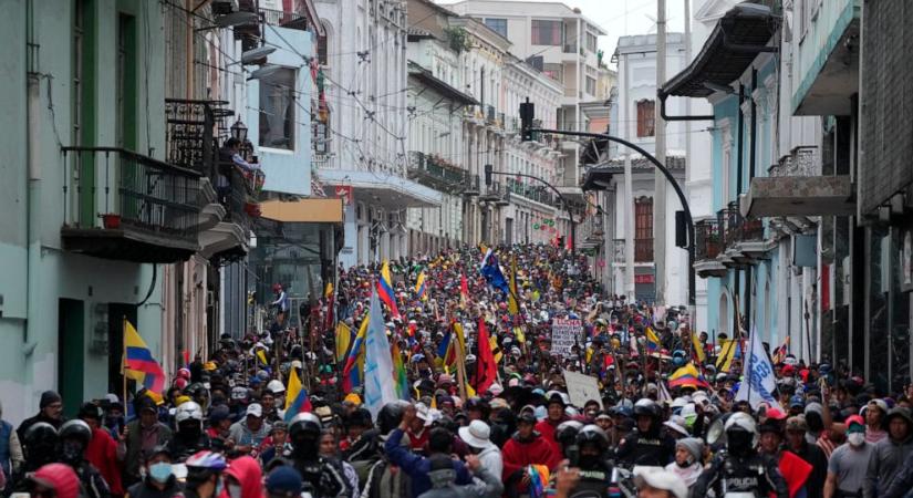 Ecuador: Kormányellenes tüntetés halálos áldozatokkal