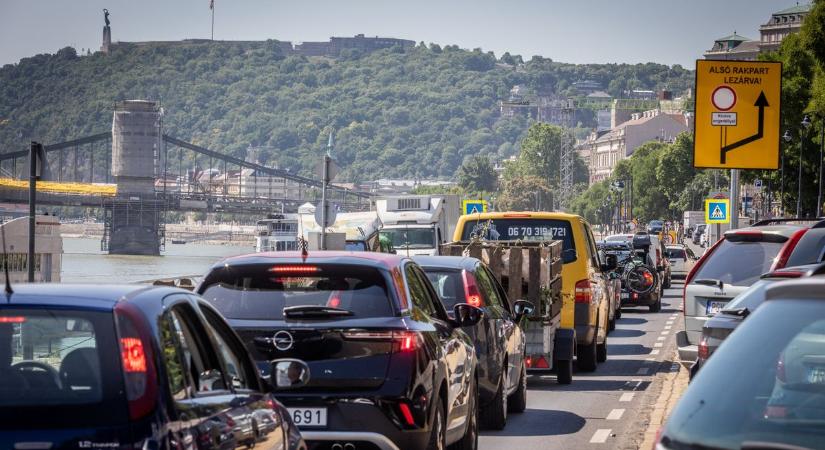 A rakpartok nélkülözhetetlenek a budapesti közlekedésben, állítja az Autóklub