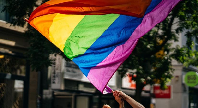 Nem adja le a Budapest Pride kampányfilmjét egy tévé a gyermekvédelmi törvényre hivatkozva