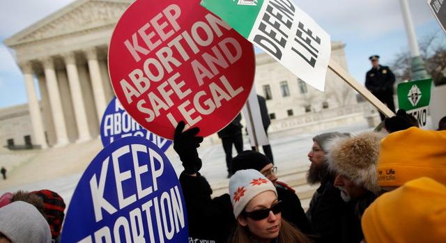 Illegálissá válik az abortusz az Egyesült Államok bizonyos részein