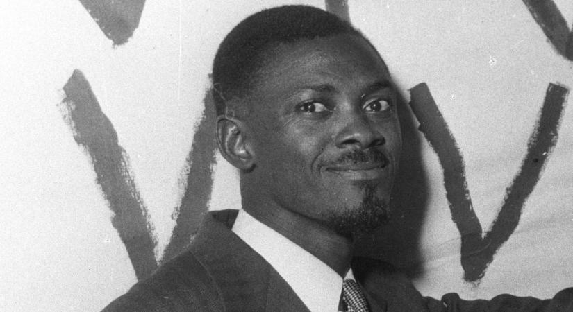 A belgák megölték, majd 62 év múlva visszaadták Lumumba aranyfogát a családjának ünnepélyes keretek között