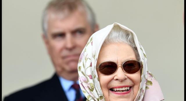 Erzsébet királynőt szúrhatták ki Anglia legnagyobb fesztiválján