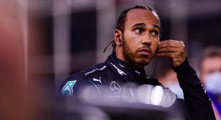„Itt az ideje, hogy Lewis Hamilton visszavonuljon”