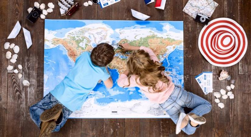 Így foglald le a gyereket utazáskor: a játékszakértő legjobb tippjei