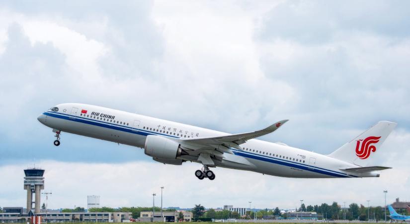 Júliustól újraindítja budapesti járatát az Air China