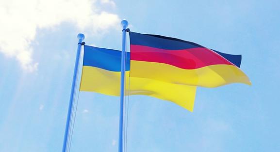Németország egymilliárd eurós segélyt nyújt Ukrajnának