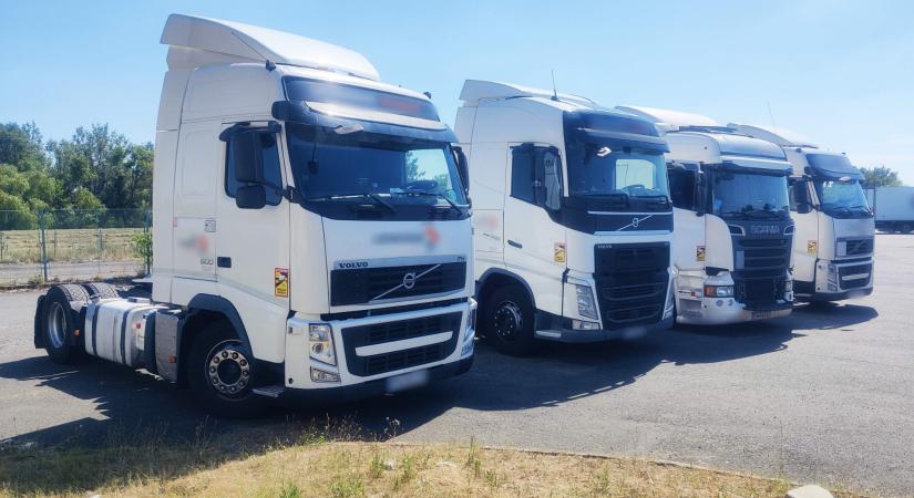 Tizenhét, Olaszországban körözött kamiont kapcsoltak Csandánpalotán