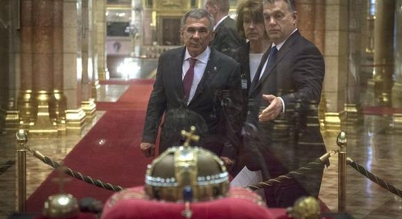 Megvan, mikor koronázzák királlyá Orbán Viktort