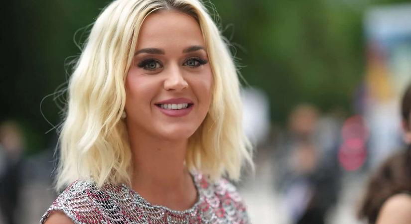 A pincérnő vitatkozott Katy Perry-vel – az énekesnő ezután olyat tett, amire senki sem számított