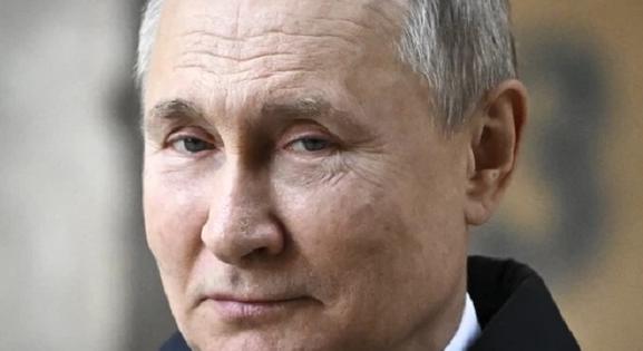 Putyin az ukrajnai háború kezdete óta először hagyja el Oroszországot