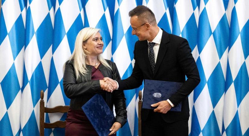 Újabb hároméves együttműködési programot írt alá Magyarország és Bajorország