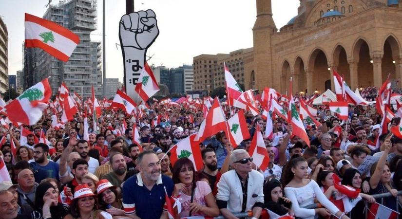 Brutális válsággal küzd Libanon, az infláció már 211%