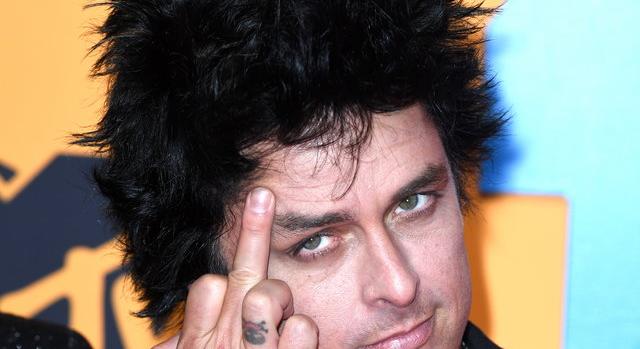 "B*szd meg, Amerika!": az abortuszjog miatt lemondott állampolgárságáról a Green Day énekese