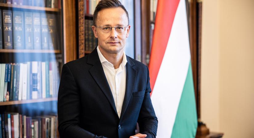 Szijjártó Péter: Magyarország még csak tárgyalni sem hajlandó az esetleges gázembargóról