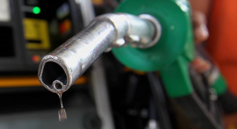 Mekkora a benzinhiány és mitől fogunk takarékoskodni?
