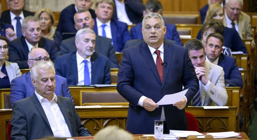 Újraválasztása óta először válaszolt Orbán Viktor az ellenzéki képviselőknek