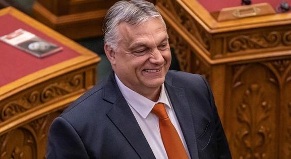 Orbán a média további korlátozására használhatja fel a veszélyhelyzetet