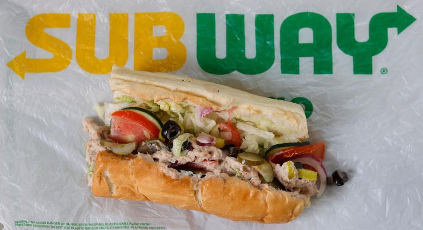 Túl sok volt a majonéz a szendvicsében, rálőtt a Subway alkalmazottaira