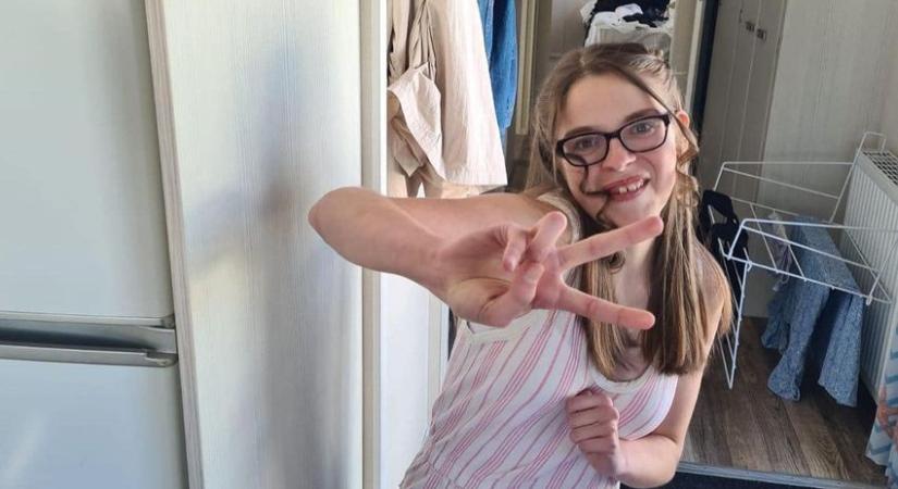 Számára nincs remény: sokkoló genetikai betegséggel küzd a 15 éves lány