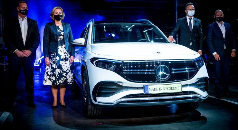 Handelsbatt: megszüntetik az A-, és a B-osztályú Mercedesek gyártását