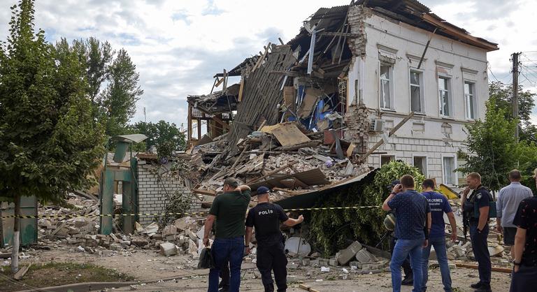 Zelenszkij tombol: az oroszok agyhalottak, nincs helyük a földön - Oroszország háborúja Ukrajnában – az Index keddi hírösszefoglalója