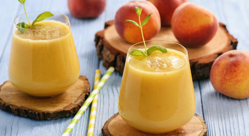 Serkenti az emésztést és hosszan eltelít: friss, gyümölcsös smoothie, ami segít beindítani a fogyást
