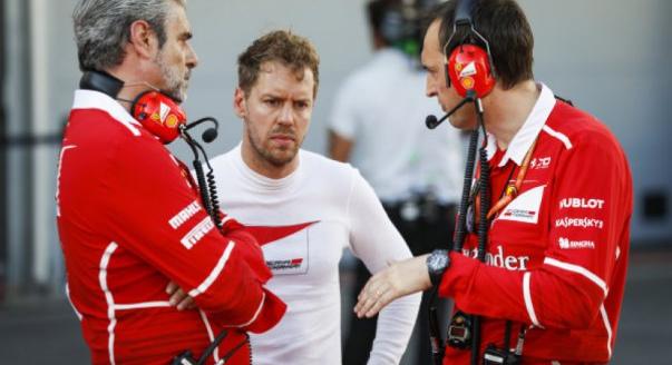F1-Archív: Vettelt (újra) szorongatja az FIA