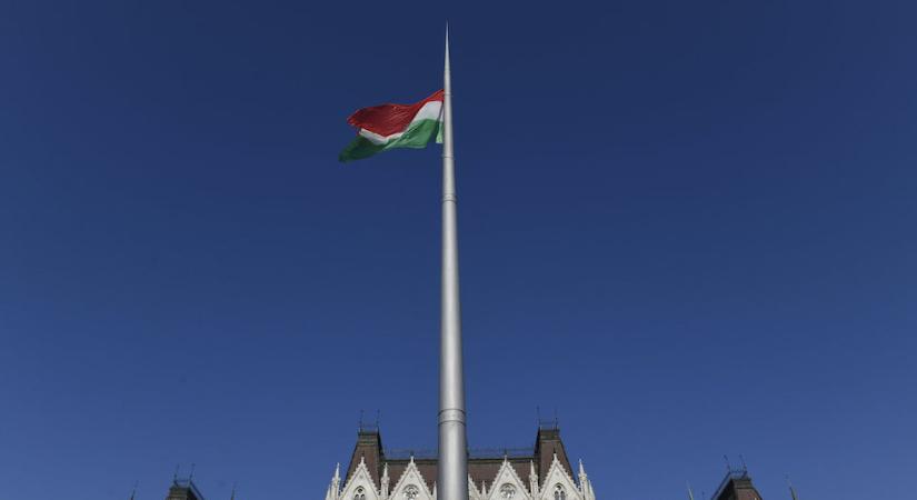 Az unió jövőjéről is tárgyal ma a magyar parlament
