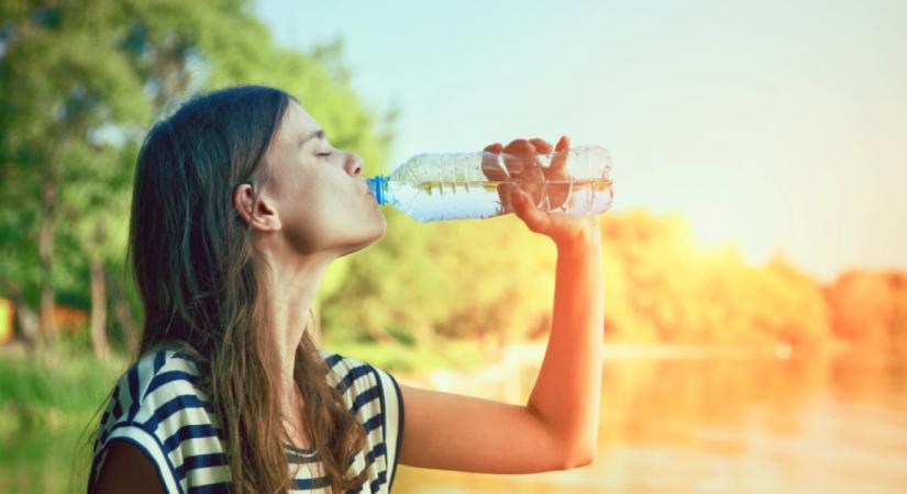 Ilyen vizet igyál a kánikula alatt, ha megőriznéd az egészséged