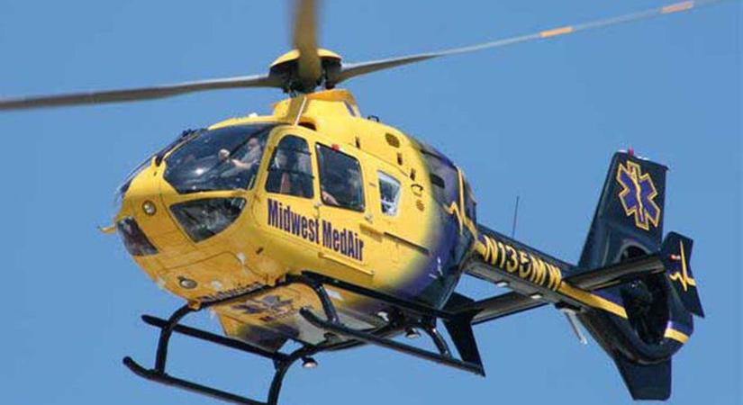 Darazsat nyelt, mentőhelikopter vitte kórházba
