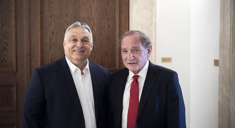 Orbán Viktor George Friedman nemzetközi geopolitikai elemzőt fogadta