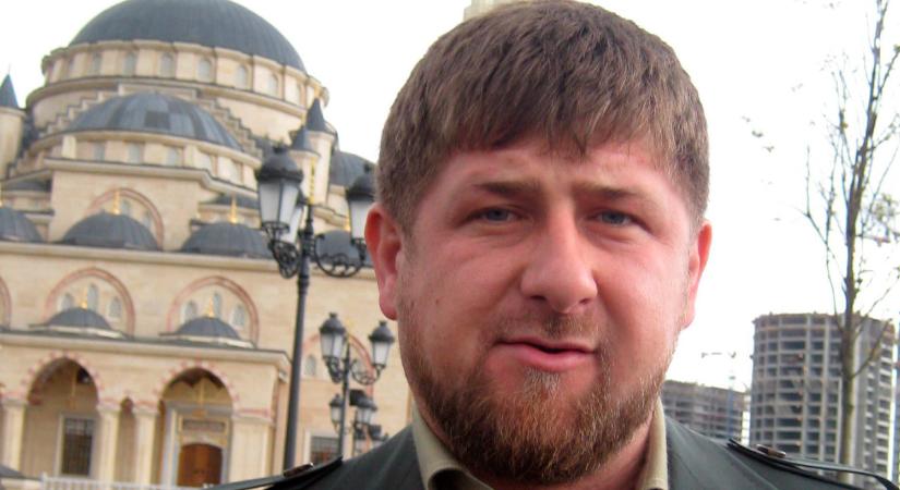 Kadirov megkapta a Fogorvosi Érdemrend kitüntetést