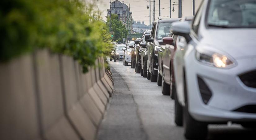 Még Karácsony Gergely hívei között is kiverte a biztosítékot a parkolási díjak drasztikus emelése
