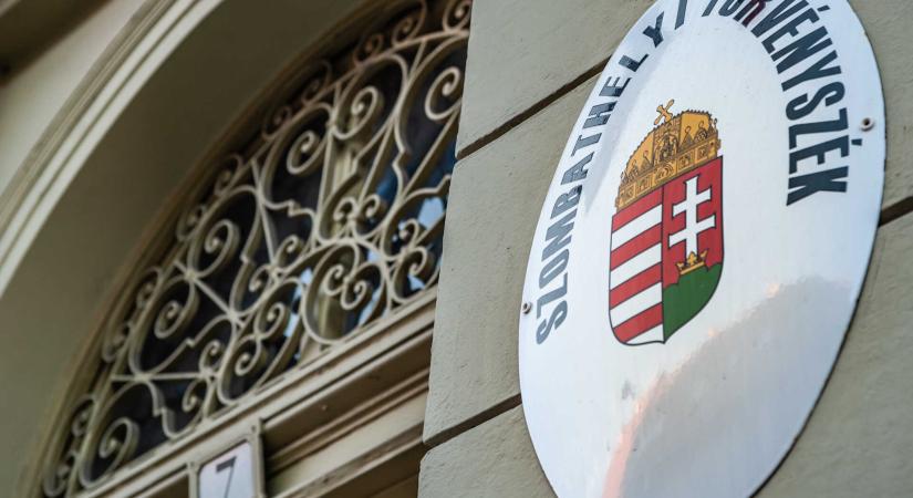 Jogerős ítélet: Törvényesen bocsátották el Halmágyi Miklóst a Szombathelyi Médiaközpont éléről
