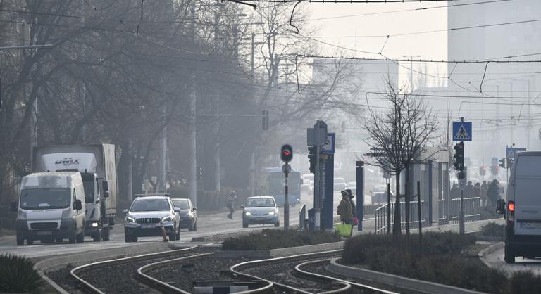 Változhat a szmogriadóterv, újabb autókat kitiltását írhatják elő Budapesten