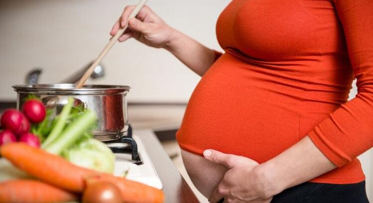 Aranyér eltávolítása: terhesség alatt is megműtenek?