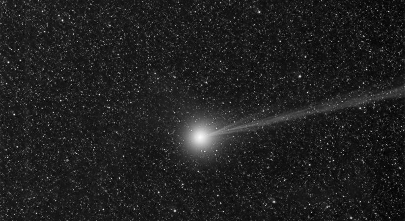 Hatalmas üstökös közeledik a Föld felé