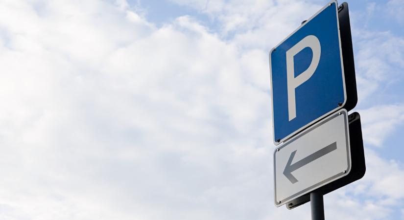 Megszavazták: durván megdrágul a parkolás Budapesten, új zónák jönnek