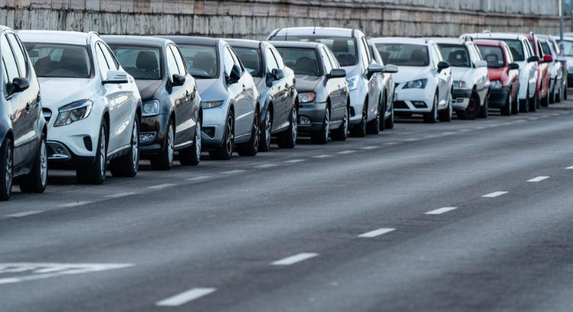 Nem fognak örülni az autósok: hatalmas változás jön a fővárosi parkolásban