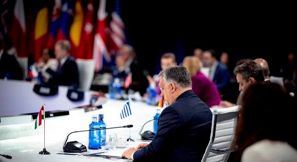 Orbán Viktor: súlyos kérdések vannak napirenden a NATO-csúcson – háborús összefoglaló
