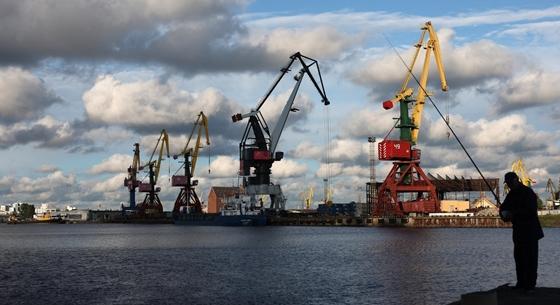 Uniós nyomásra engedhetik át a litvánok a Kalinyingrádba tartó orosz szállítmányokat