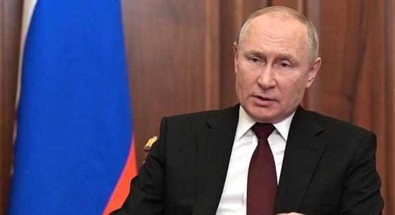 Putyin inkább jéghokizott ahelyett, hogy Bidennel tárgyaljon