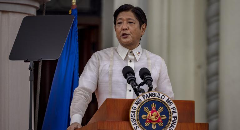 Az egykori diktátor fia lett a Fülöp-szigetek új elnöke
